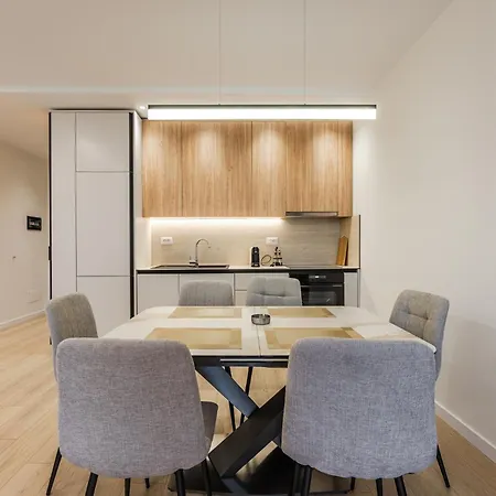 A&h Azure 1br By Pikhost Apartman Vlora