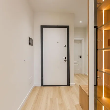 A&h Azure 1br By Pikhost