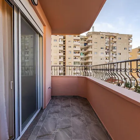A&h Azure 1br By Pikhost * Vlora